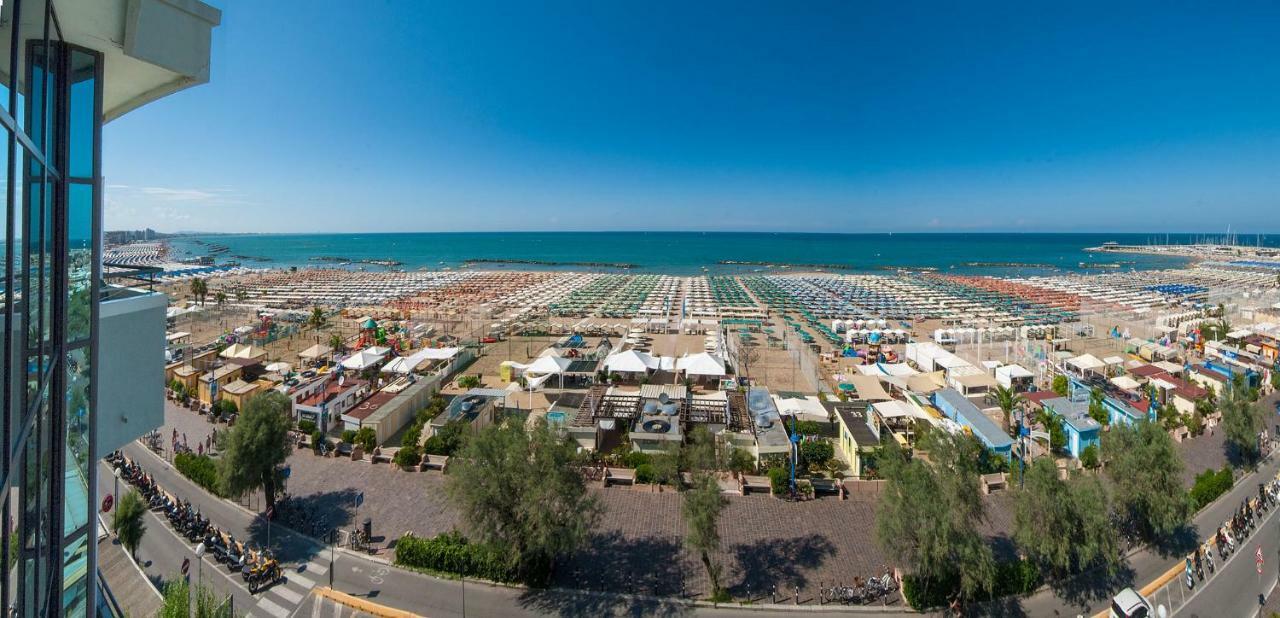 Hotel Nettuno カットーリカ エクステリア 写真